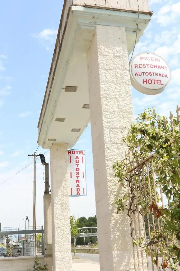 Hotel Autostrada Kashar 0*,  Albania